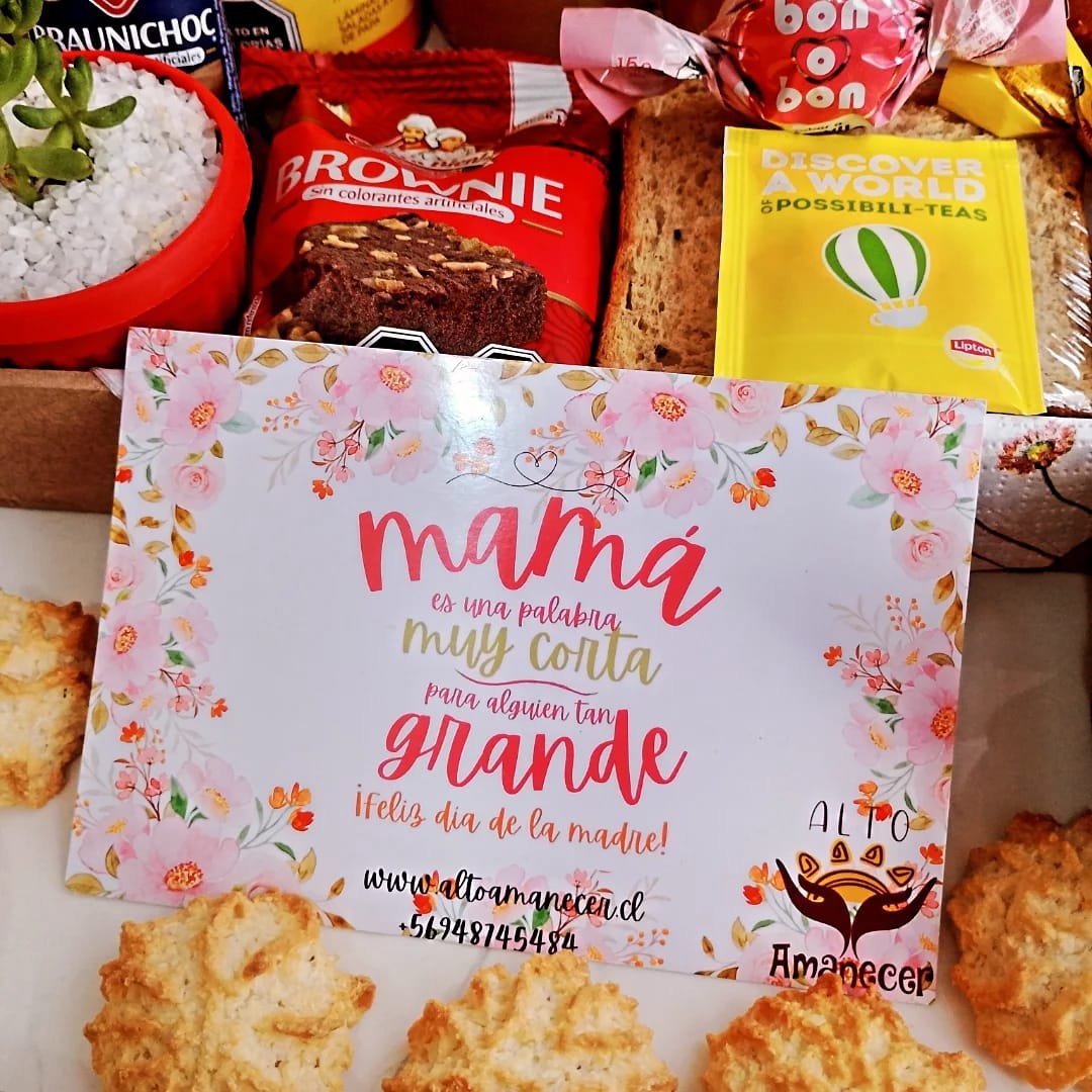 Desayuno Día de la Mamá 2025